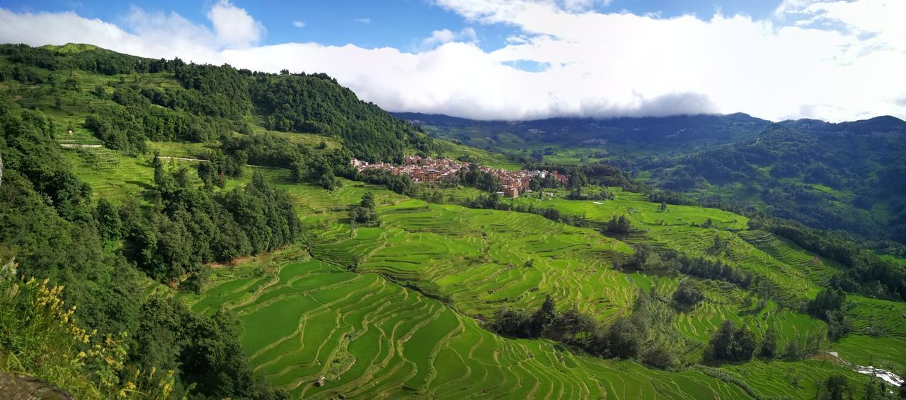 Green Hostel&Sunny Guesthouse Yuanyang  Buitenkant foto
